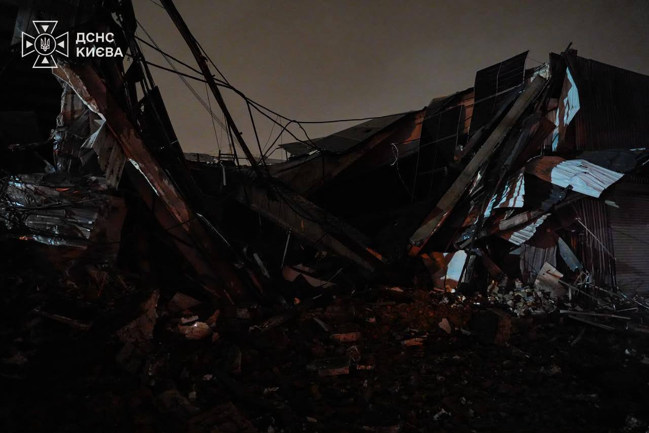 Night Attack by Russia on Kyiv: Two Dead and Eight Injured