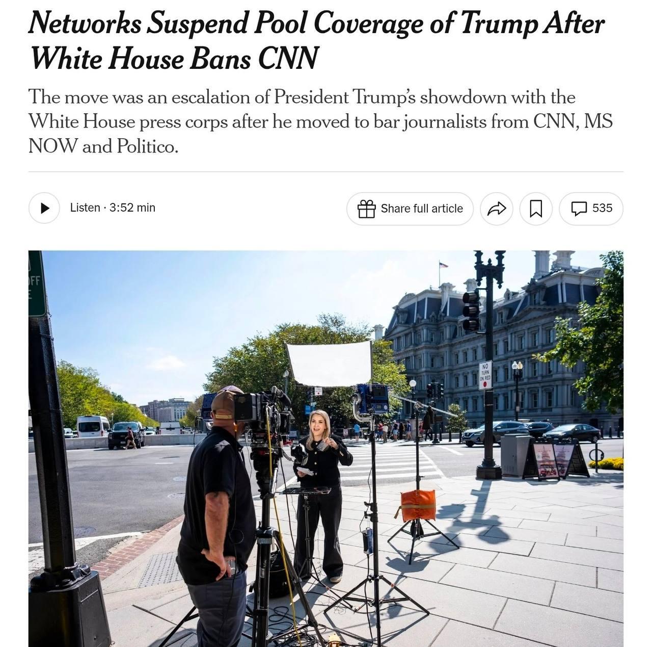 US Networks Boycott Trump Over Restrictions on White House Access