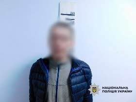Киянка стала жертвою крадіжки під час ракетної атаки