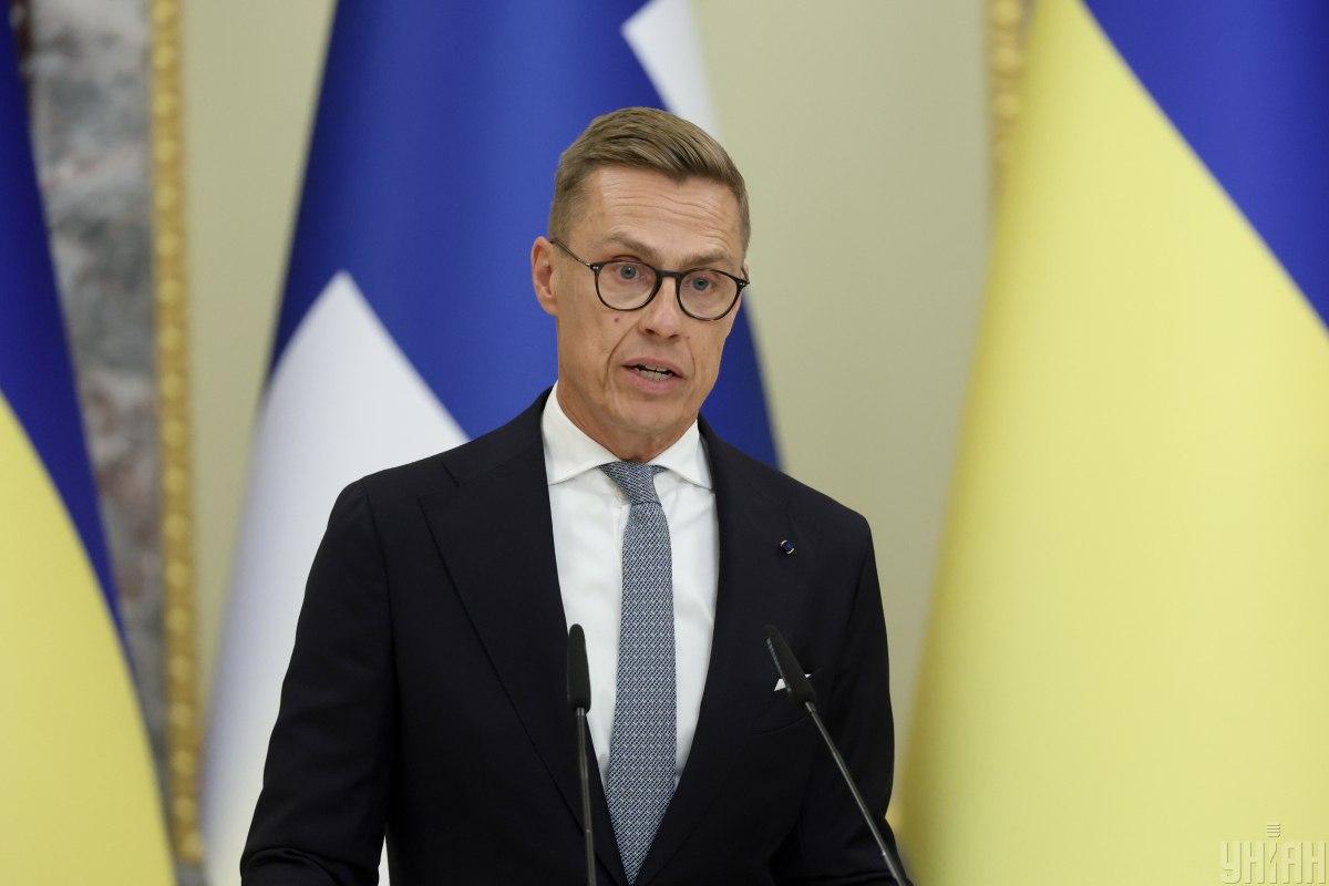 Finnish President Calls on Elon Musk to Allow Ukraine to Use Starlink for Strikes on Russia