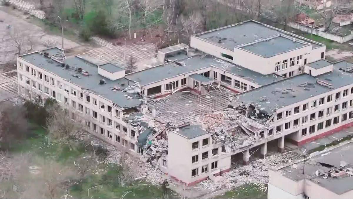 Threat of ballistic strikes on Kyiv and Russia's responsibility for humanitarian disaster in Kherson