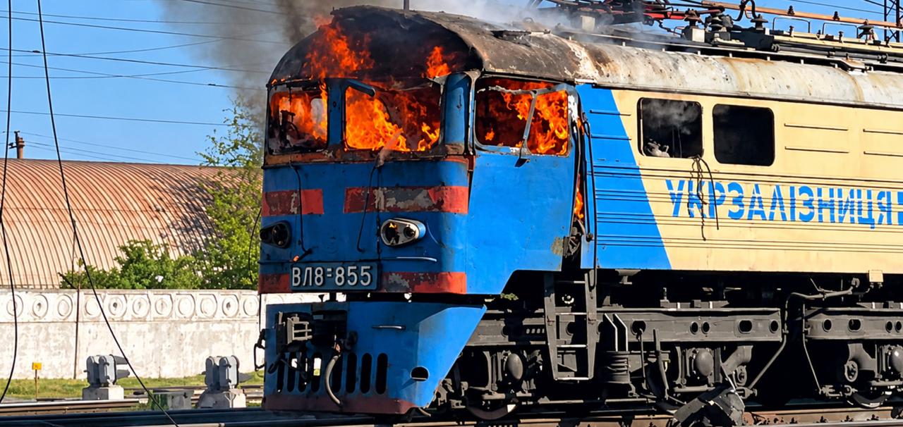 Критичний дефіцит локомотивів в Україні загрожує експорту зерна та залізної руди