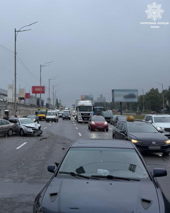 Увага! Ускладнення руху на Кільцевій дорозі