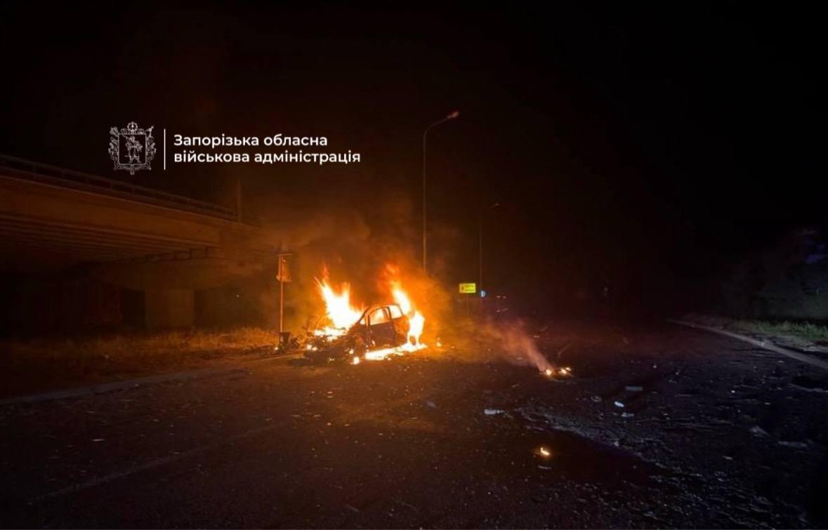 Російська атака на міст у Запоріжжі: двоє постраждалих
