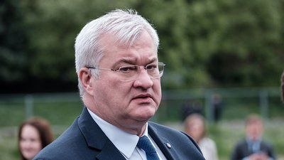 Україна закликає закрити "Російські доми" по всьому світу